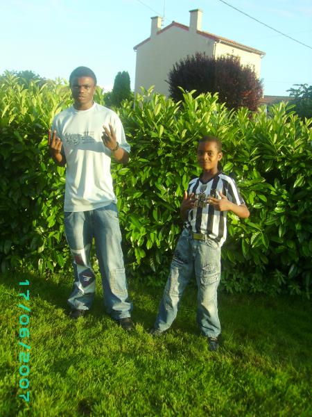 MOI  ET MON PETIT FRERE FAYSINE